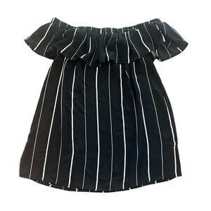 DR2 Women Black Off the Shoulder Blouse M​​​​